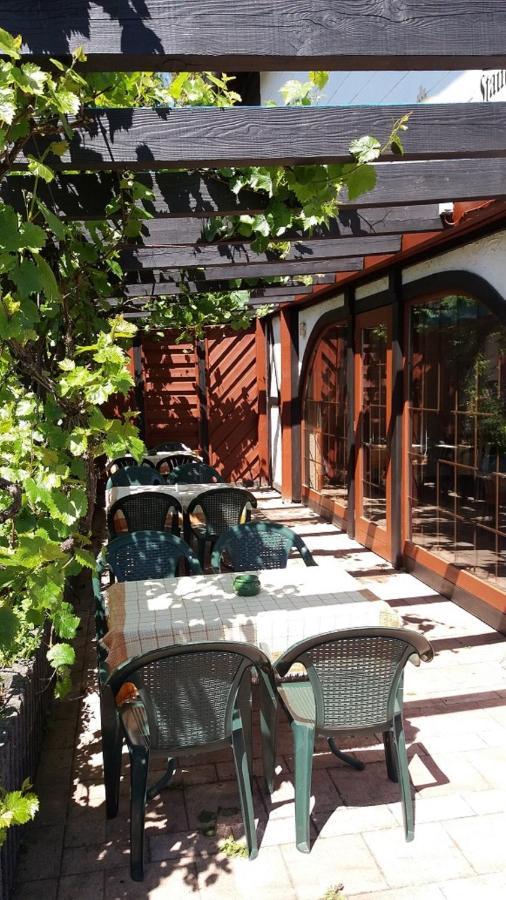 Land-Gut-Hotel Zum Alten Forsthaus - Aufladestation Fuer Elektroautos ヒュルトゲンヴァルト エクステリア 写真