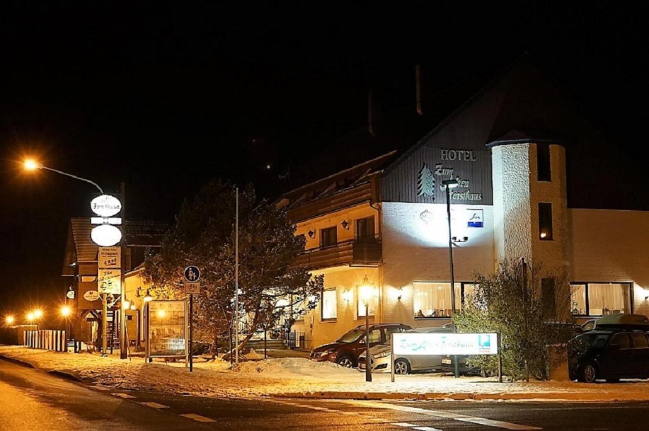 Land-Gut-Hotel Zum Alten Forsthaus - Aufladestation Fuer Elektroautos ヒュルトゲンヴァルト エクステリア 写真